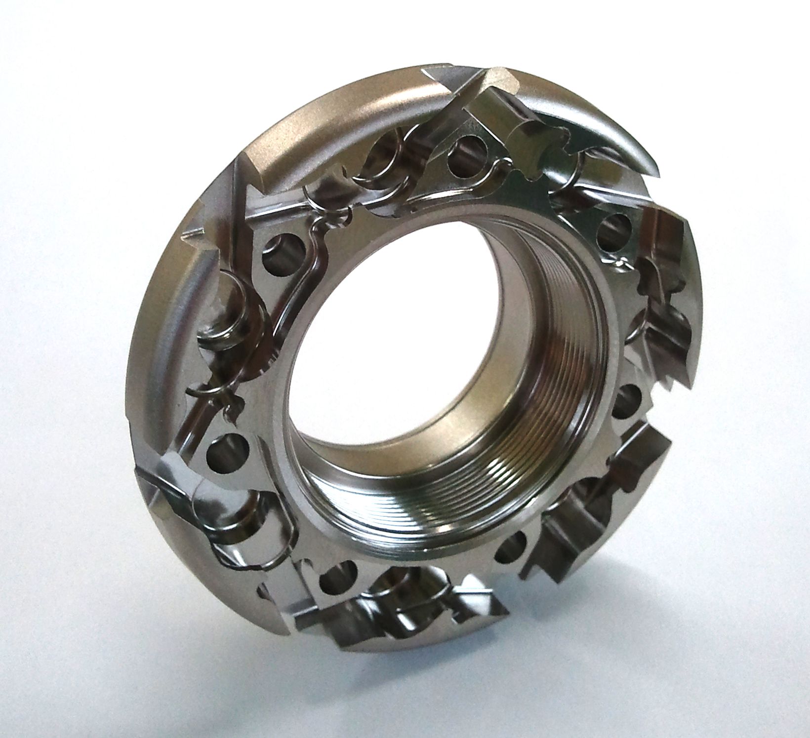 Particolare in alluminio rivestito con NIPLATE® 500 per esigenze di resistenza alla corrosione